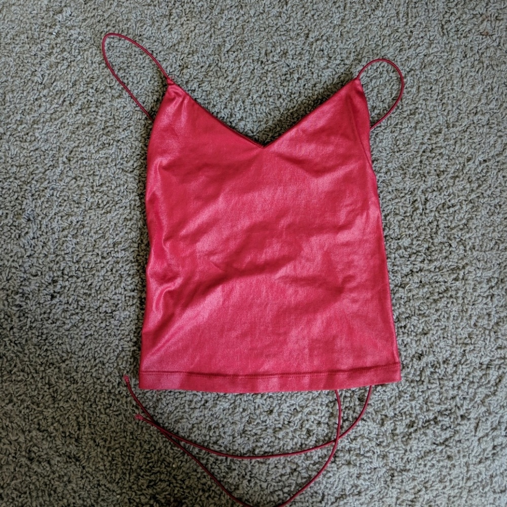 Backless top
